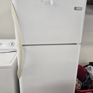 Frigidaire Top-Freezer